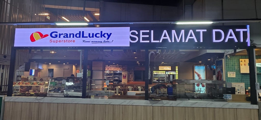 LED Videotron Fixed P1.86 Indoor uk. 768 cm x 64 cm