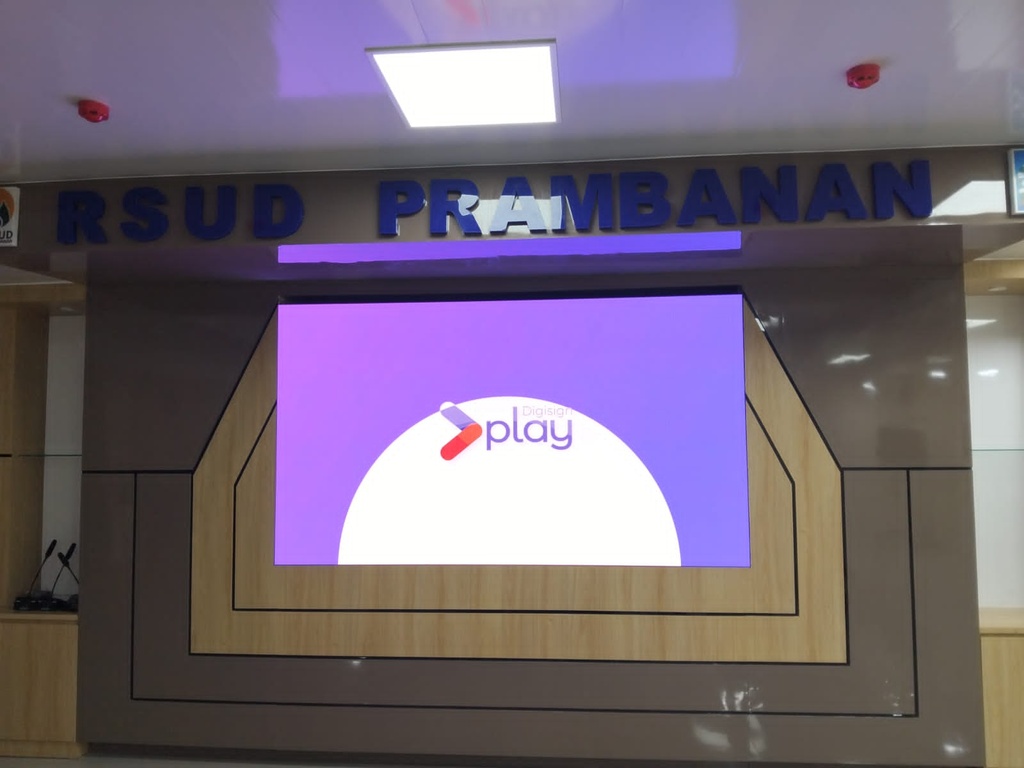 LED Videotron Lampro P2.5 Indoor 7680Hz uk. 768 cm x 432 cm